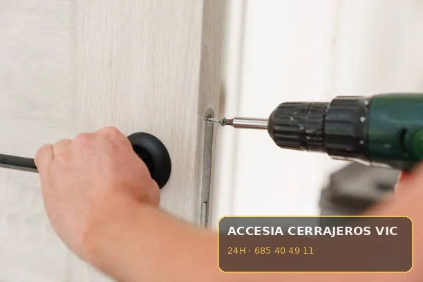 Instalación de cerrojo de puerta en Vic
